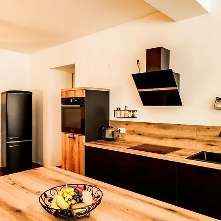 Apartment Grosszuegiges Im Loft-stil *